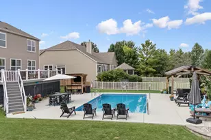 711 Jorstad Dr, North Aurora, IL 60542 - Photo 31