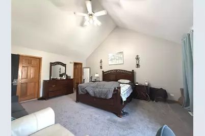198 N Catalpa Street, Addison, IL 60101 - Photo 13