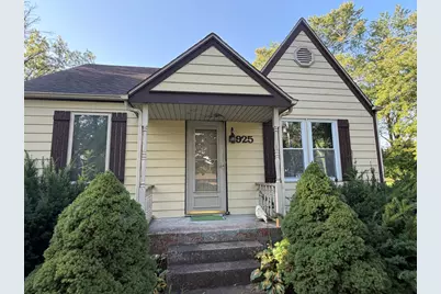 925 W Spring Street, South Elgin, IL 60177 - Photo 3