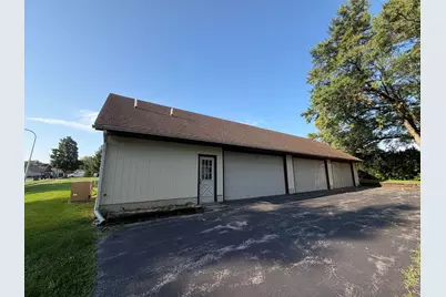 925 W Spring Street, South Elgin, IL 60177 - Photo 11