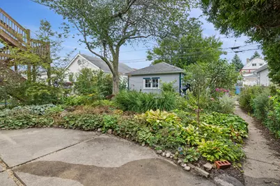 5228 N Ludlam Avenue, Chicago, IL 60630 - Photo 19
