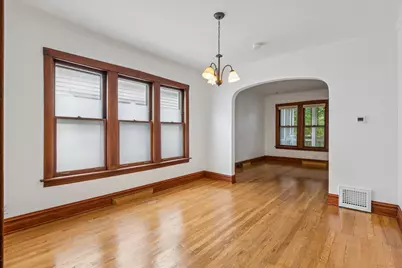 5228 N Ludlam Avenue, Chicago, IL 60630 - Photo 5