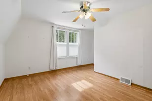 5228 N Ludlam Ave, Chicago, IL 60630 - Photo 13