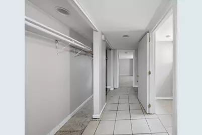 9516 S Yale Avenue, Chicago, IL 60628 - Photo 39