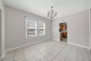 9516 S Yale Ave, Chicago, IL 60628 - Photo 11