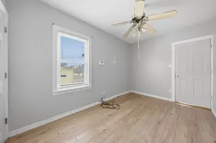 9516 S Yale Ave, Chicago, IL 60628 - Photo 33