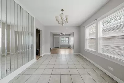 9516 S Yale Avenue, Chicago, IL 60628 - Photo 13