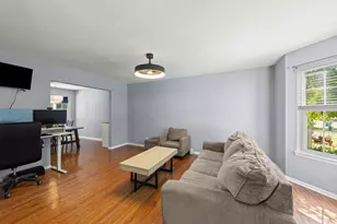 24 Westmoor Ct, Aurora, IL 60502 - Photo 3