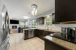 24 Westmoor Ct, Aurora, IL 60502 - Photo 7