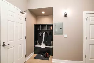 340 W Superior St, Chicago, IL 60654 - Photo 29