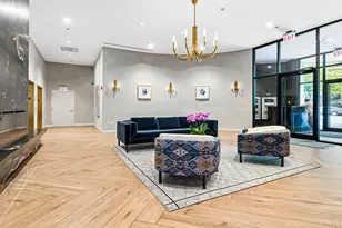 340 W Superior St, Chicago, IL 60654 - Photo 35