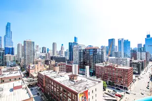 340 W Superior St, Chicago, IL 60654 - Photo 15