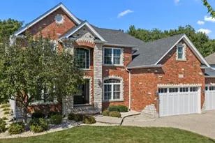 26105 Whispering Woods Cir, Plainfield, IL 60585 - Photo 37