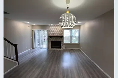 1285 Coldspring Road, Carol Stream, IL 60188 - Photo 9