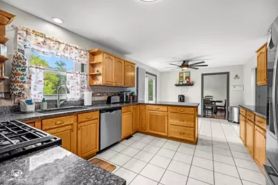 406 Garden Terrace, Shorewood, IL 60404 - Photo 23