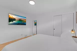 6820 N Sauganash Ave, Chicago, IL 60646 - Photo 11