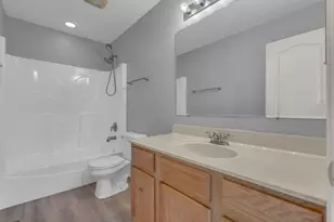 3140 Taunton St, Elgin, IL 60124 - Photo 39