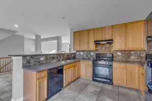 3140 Taunton St, Elgin, IL 60124 - Photo 17
