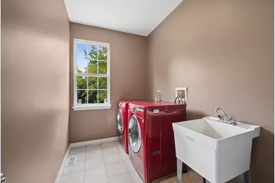 1390 Alexandra Boulevard, Crystal Lake, IL 60014 - Photo 11