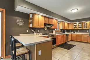 7723 Bridlewood Rd, Caledonia, IL 61011 - Photo 13