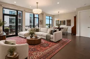 1701 W Webster Ave, Chicago, IL 60614 - Photo 3