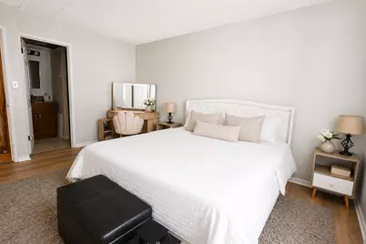 110 W Butterfield Road #307S, Elmhurst, IL 60126 - Photo 7