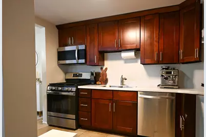 110 W Butterfield Road #307S, Elmhurst, IL 60126 - Photo 3
