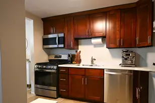 110 W Butterfield Rd, Elmhurst, IL 60126 - Photo 3