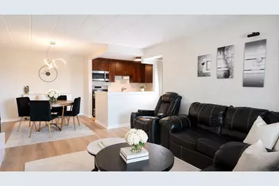 110 W Butterfield Road #307S, Elmhurst, IL 60126 - Photo 5