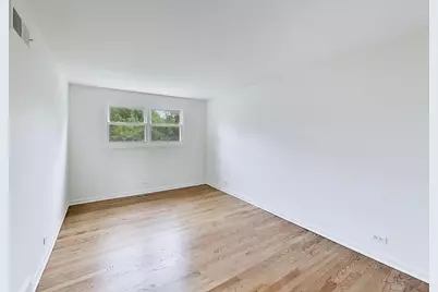 2307 N Kennicott Drive, Arlington Heights, IL 60004 - Photo 21