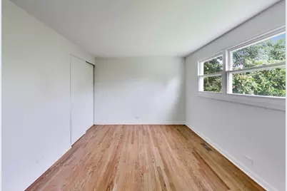 2307 N Kennicott Drive, Arlington Heights, IL 60004 - Photo 19