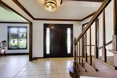 6723 Kingswood Road, Willowbrook, IL 60527 - Photo 3