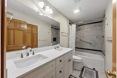 4108 Schillinger Drive, Naperville, IL 60564 - Photo 17