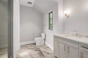 333 W Benton Ave, Naperville, IL 60540 - Photo 51