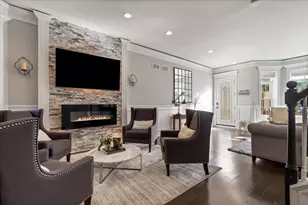 4346 S Forrestville Ave, Chicago, IL 60653 - Photo 7