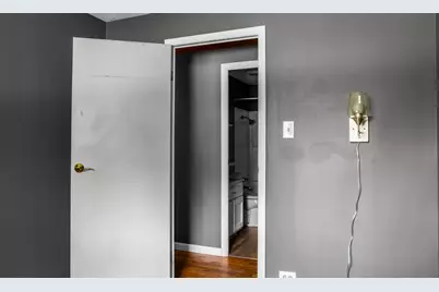 1009 Holiday Drive, Champaign, IL 61821 - Photo 15