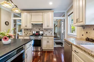 216 4th St, Wilmette, IL 60091 - Photo 17