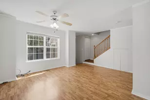 34330 N Goldenrod Rd, Round Lake, IL 60073 - Photo 9