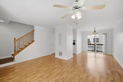34330 N Goldenrod Road, Round Lake, IL 60073 - Photo 7