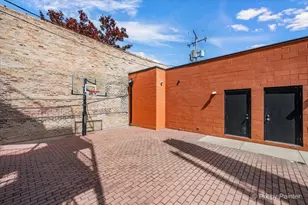 4713 N Damen Ave, Chicago, IL 60625 - Photo 33