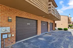 14475 S Ravinia Ave, Orland Park, IL 60462 - Photo 13