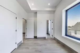 2023 N Drake Ave, Chicago, IL 60647 - Photo 13