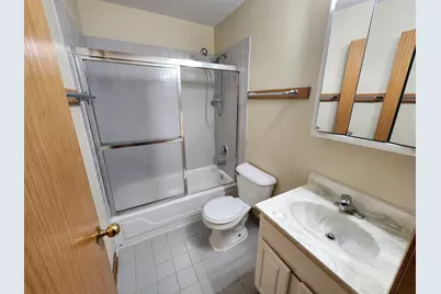 2363 E 70th Place #B, Chicago, IL 60649 - Photo 15