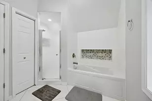 1414 N Avers Ave, Chicago, IL 60651 - Photo 11
