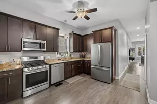 1414 N Avers Ave, Chicago, IL 60651 - Photo 7