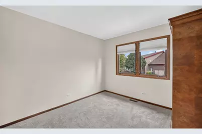 1105 N Itasca Road, Addison, IL 60101 - Photo 15
