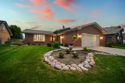 1105 N Itasca Road, Addison, IL 60101 - Photo 1