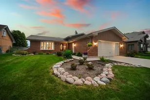 1105 N Itasca Rd, Addison, IL 60101 - Photo 1