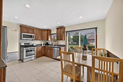 1105 N Itasca Road, Addison, IL 60101 - Photo 13
