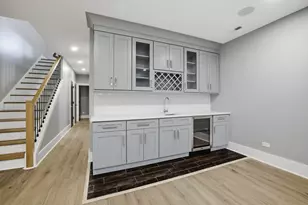 3721 W Wabansia Ave, Chicago, IL 60647 - Photo 29